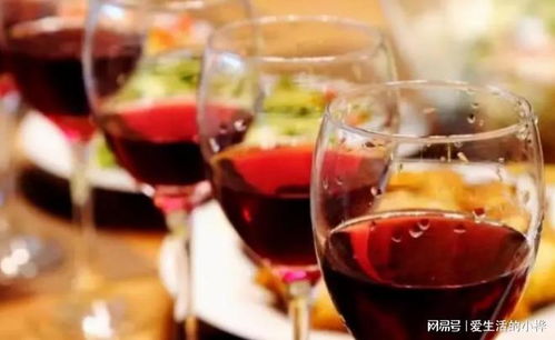 醫(yī)生提醒 痛風患者牢記“3少吃、3不喝”，對腎功能有益，尤其遠離烈酒甜味