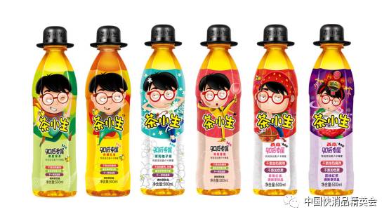 三招搞定95后，果茶雙雄并立 南茶π北小生，隱現(xiàn)可口可樂與百事可樂格局